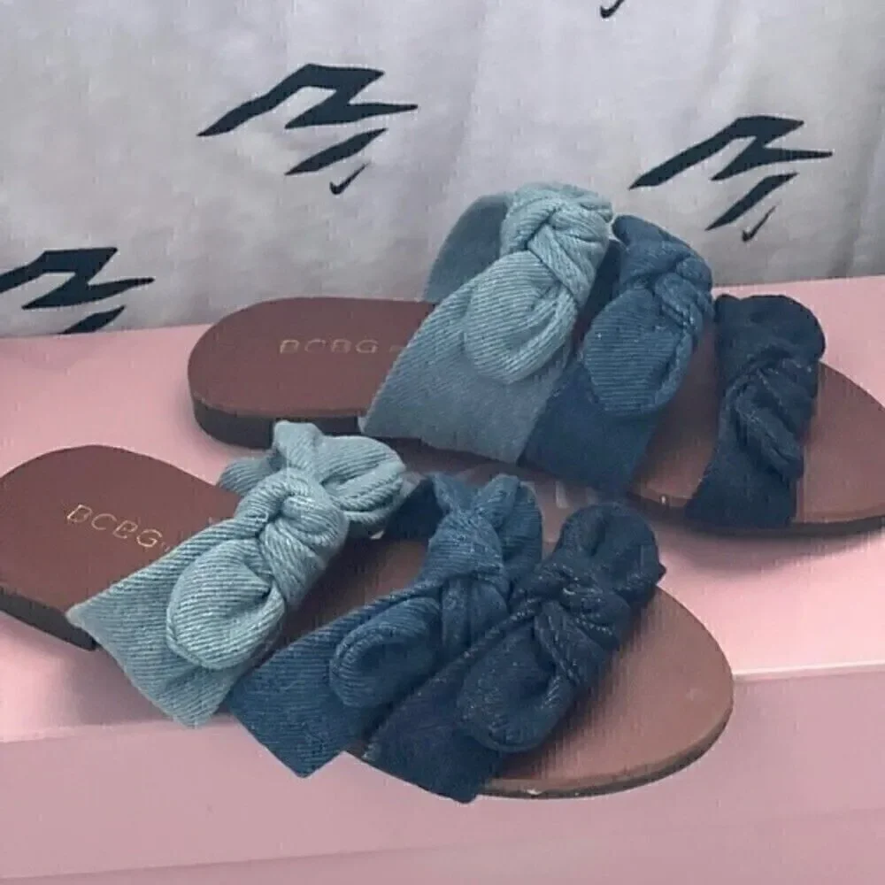 NIB BCBG Girls Caden Denim Bow Strap Slide Sandals shoes Size 12